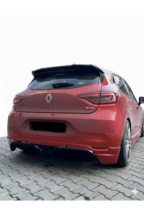 - RENAULT CLİO 5 HATCHBACK SPOİLER PİANO BLACK